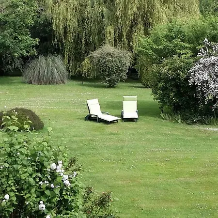 Bed & Breakfast Le Clos Beauvallet *